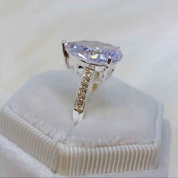 14k white gold pear diamond ring 5 CT 💍 wedding - Picture 4 of 16